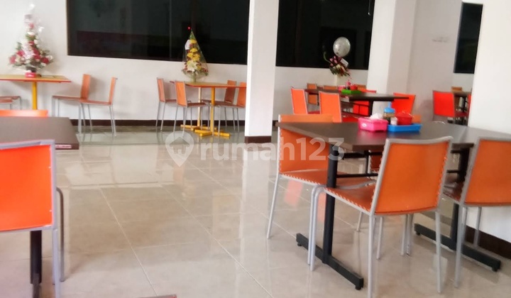 Business Space in Supriyadi, East Semarang 2