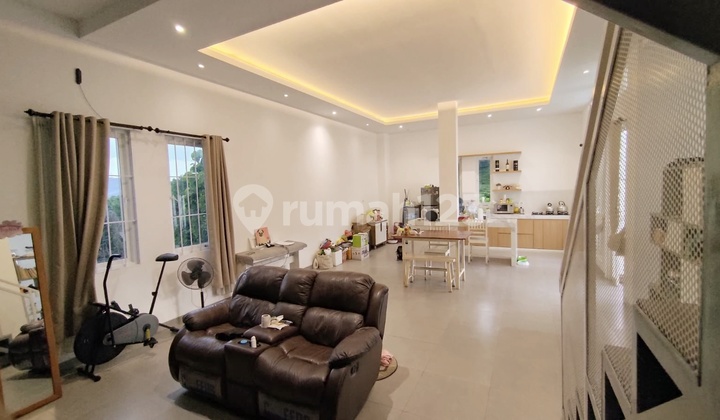 House Rasa Villa View in Tembalang S H M House Rasa Villa View in Tembalang S H M