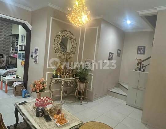 Rumah Mewah Harga Murah di Metland Cakung