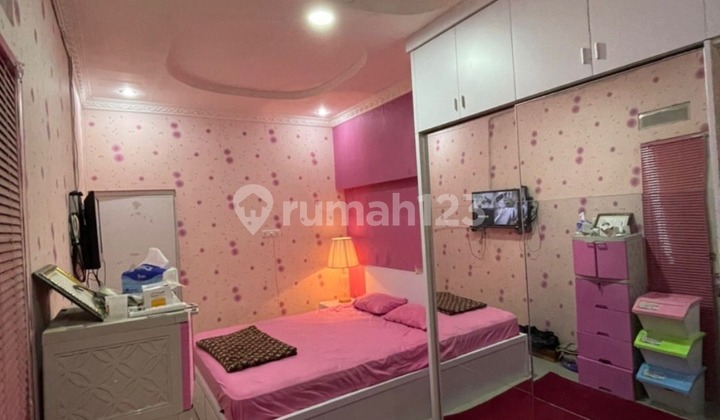 Luxury Ready-to-Occupy House in Pondok Bambu, East Jakarta 1