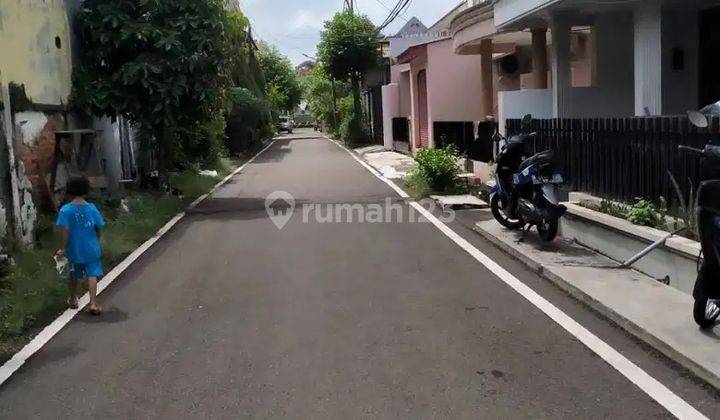 Rumah Murah Hitung Tanah di Rawamangun 2