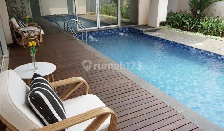 Rumah Mewah Plus Swimming Pool di Cipinang Indah 1