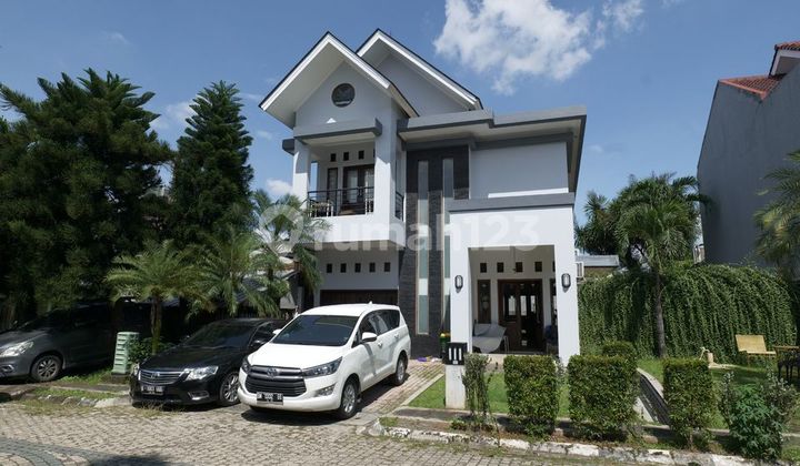 Rumah Mewah Dalam Town House Duren Sawit