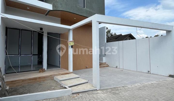 Luxury New 2-Story Modern House in a Mini Cluster at Affordable Price Near Pemda Sleman Complex & Sch 2