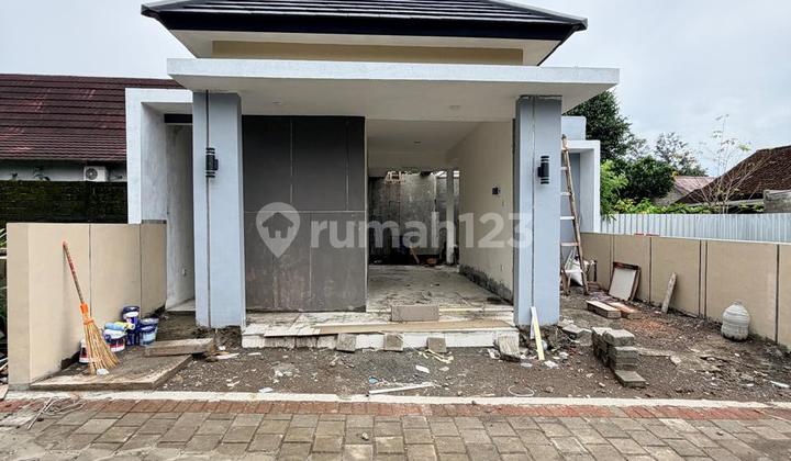 Murah Banget‼️Rumah Baru Cantik Limasan Modern di Purwomartani Kalasan Sleman Dekat Kampus Unriyo Jalan Tajem 1