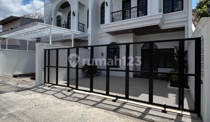 Rumah Baru Classic Modern 2 Lantai di Wedomartani Ngemplak Sleman Dekat Kampus Unriyo Tajem 2