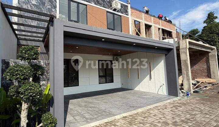 Luxurious 2-Story Corner Unit Fully Furnished in a 5-Unit Cluster in Wedomartani, Ngemplak, North Sleman, Jogjabay 2