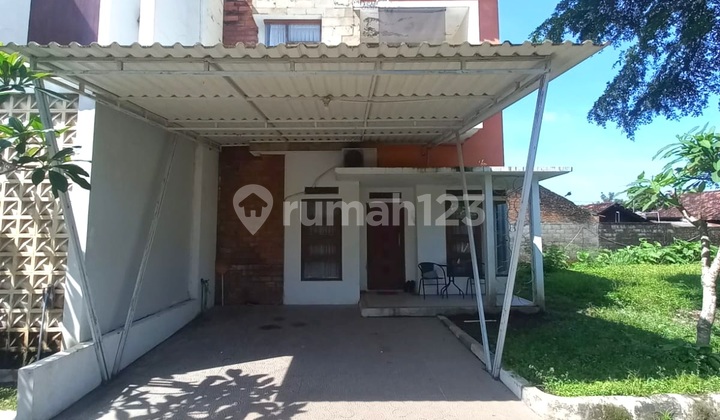 Rumah Cantik Modern 2 Lantai Dalam Perumahan Security 24 Jam di Dalam Ringroad Ketandan Banguntapan Dekat PLN Gedongkuning 2