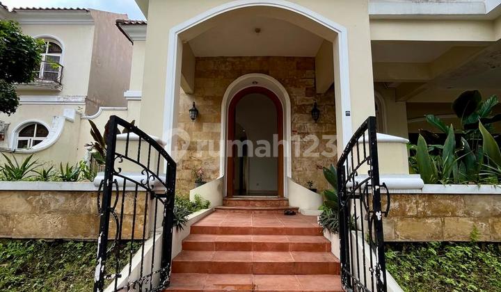 Luxurious 2-Story Mediterranean Special Well-Maintained Home in the Elite Casa Grande Residence, Maguwoharjo, Depok, Sleman, Near UPN Campus Luxurious 2-Story Mediterranean Special Well-Maintained Home in the Elite Casa Grande Residence, Maguwoharjo, Depok, Sleman, Near UPN Campus