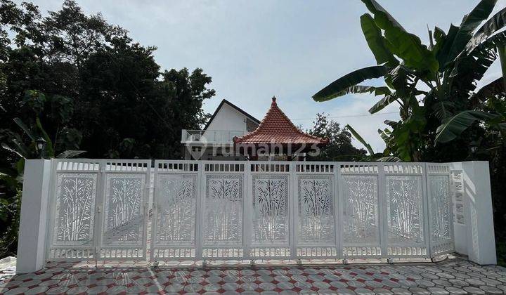 Rumah Mewah Konsep Villa Kekinian Modern Dengan Kolam Renang Dan Sisa Tanah Luas Di Jalan Wonosari Sitimulyo Piyungan Bantul 2