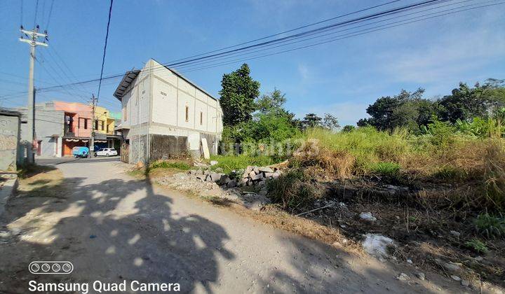 TANAH CANTIK - SHM PEKARANGAN DI DEKAT PASAR STAN MAGUWOHARJO DEPOK SLEMAN 2