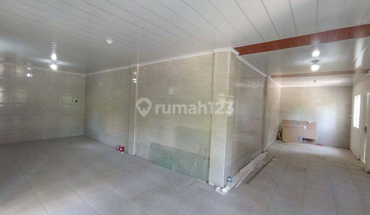 MURAH BANGET...! RUMAH MEWAH MODERN 3 LANTAI DENGAN TANAH LUAS DAN BONUS KOLAM IKAN DI TURI SLEMAN YOGYAKARTA 13