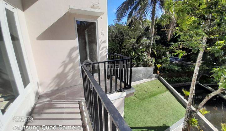 MURAH BANGET...! RUMAH MEWAH MODERN 3 LANTAI DENGAN TANAH LUAS DAN BONUS KOLAM IKAN DI TURI SLEMAN YOGYAKARTA 31