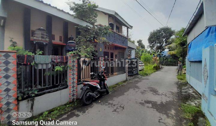 Rumah MURAH 2 LANTAI DI TEPI JALAN ASPAL AREA MEJING LOR GAMPING SLEMAN  4