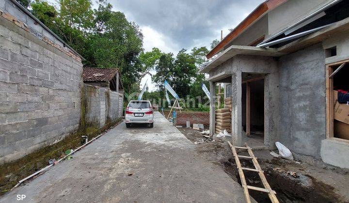 RUMAH CANTIK MINIMALIS MODERN DALAM CLUSTER 4 UNIT DI MARGOMULYO SAYEGAN SLEMAN 18