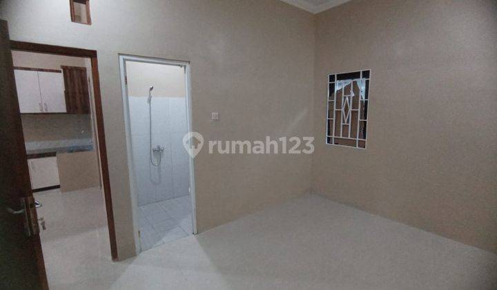 RUMAH BARU CANTIK MINIMALIS MANIS DI BARAT PASAR SLEMAN DAN PEMDA SLEMAN JALAN LETKOL SUBADRI SLEMAN 10