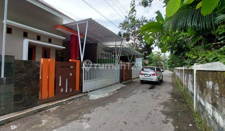 RUMAH BARU CANTIK MINIMALIS MANIS DI BARAT PASAR SLEMAN DAN PEMDA SLEMAN JALAN LETKOL SUBADRI SLEMAN 12