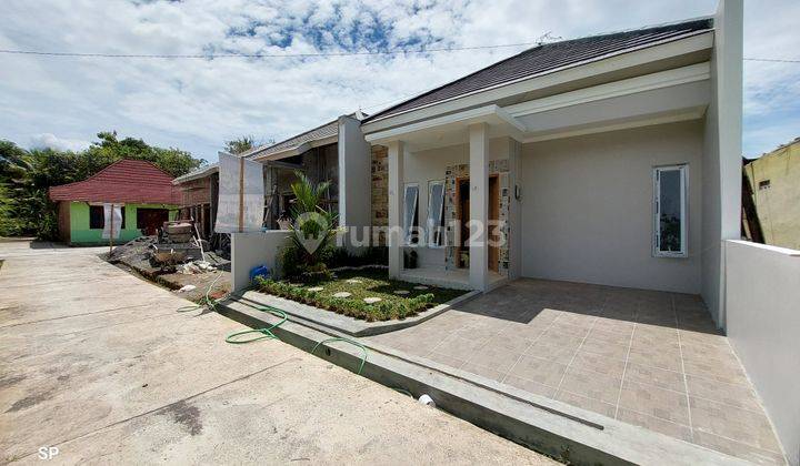 MURAH BANGET! RUMAH BARU CANTIK MODEL LIMASAN DI JALAN GODEAN KM 12 MOYUDAN SLEMAN DEKAT PASAR GODEAN 5