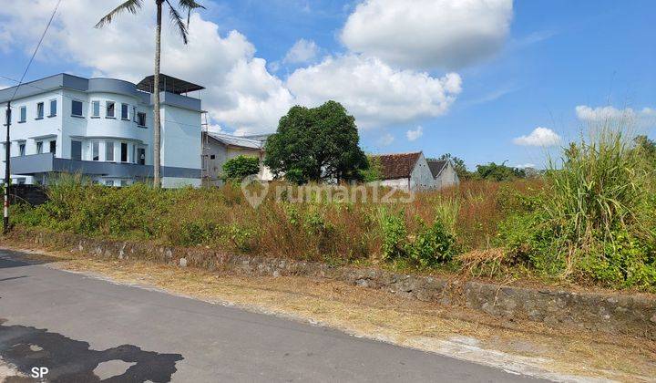 MURAH BANGET! TANAH CANTIK ISTIMEWA PINGGIR JALAN ASPAL SIMPANGAN DI MAGUWOHARJO DEPOK SLEMAN