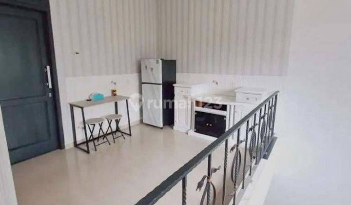 RUMAH MEWAH 2 LANTAI DALAM PERUNAHAN DI SETURAN DEKAT KAMPUS UPN 5