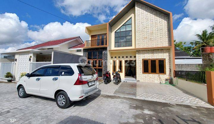 RUMAH BARU MILENIAL - SCANDINAVIAN 2 LANTAI DI DALAM PERUMAHAN JALAN WATES KM 7 UTARA RS. MITRA SEHAT
