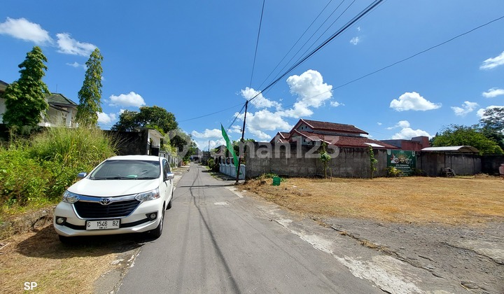 JARANG ADA! TANAH CANTIK ISTIMEWA HOOK DI TAJEM MAGUWOHARJO DEKAT KAMPUS UNRIYO