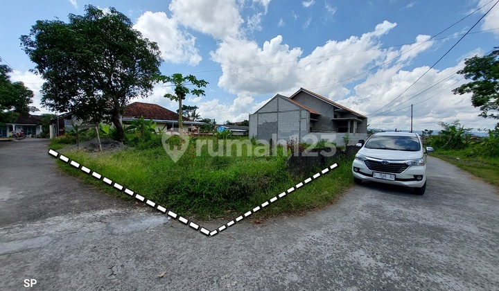 TANAH KAVLING CANTIK 7 UNIT DI KALITIRTO BERBAH SLEMAN 1
