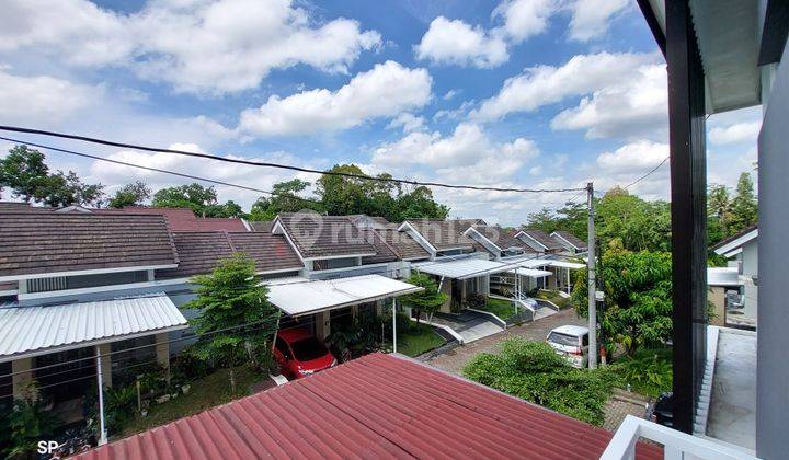RUMAH MEWAH 2 LANTAI ISTIMEWA HOOK DALAM PERUMAHAN ELITE DI MLATI DEKAT SCH SLEMAN