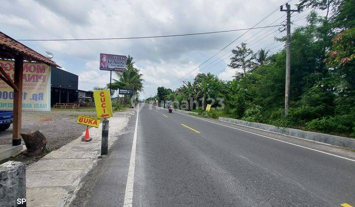 TANAH ISTIMEWA STRATEGIS COCOK UNTUK USAHA DI JALAN CANGKRINGAN DEKAT EXIT TOL 10
