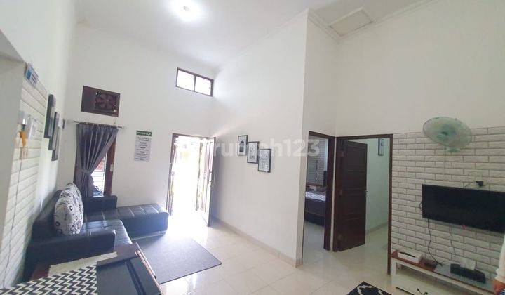 RUMAH CANTIK FULLY FURNISHED  DALAM PERUMAHAN ELITE PONDOK PERMAI DI DEKAT KAMPUS UMY DALAM RINGROAD DEKAT KE PUSAT KOTA JOGJA