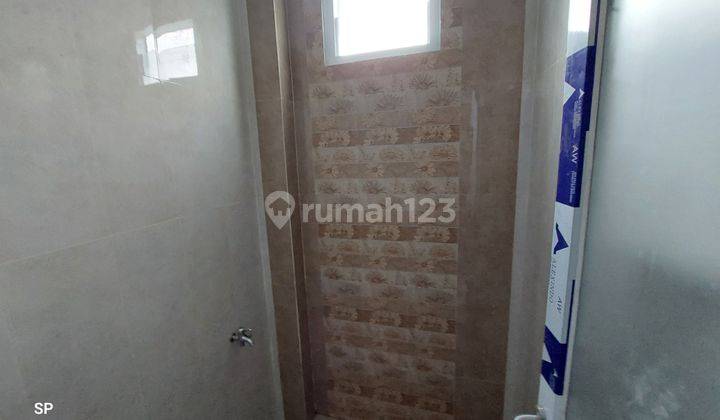 RUMAH MEWAH STRATEGIS 2 LANTAI DESAIGN MEWAH GAGAH DAN EKLUSIF DI KADISOKA PURWOMARTANI SLEMAN 10