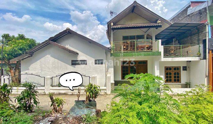 RUMAH HOOK MURAH 2 LANTAI - TERAWAT DENGAN TANAH LUAS DI SIDOARUM GODEAN 4