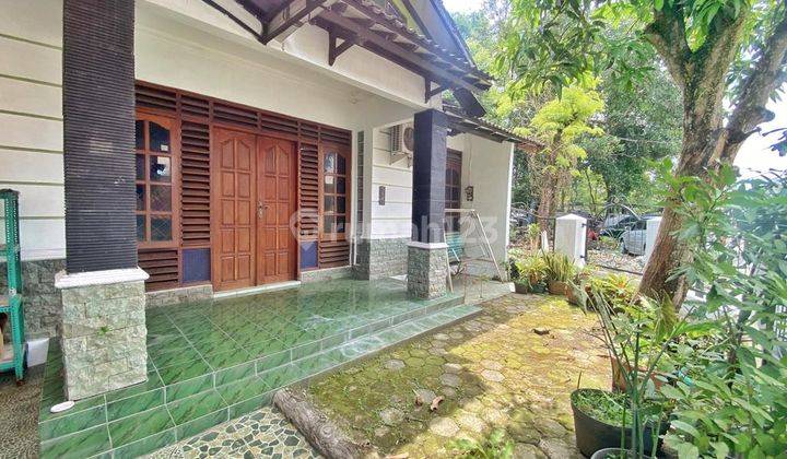 RUMAH HOOK MURAH 2 LANTAI - TERAWAT DENGAN TANAH LUAS DI SIDOARUM GODEAN 8
