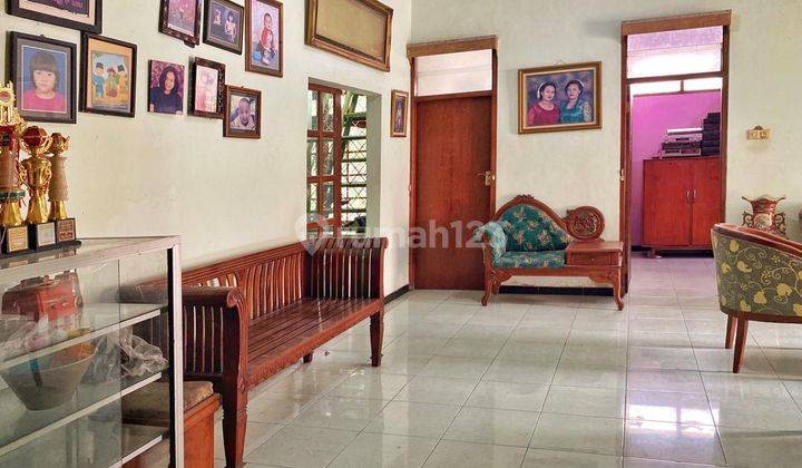 RUMAH HOOK MURAH 2 LANTAI - TERAWAT DENGAN TANAH LUAS DI SIDOARUM GODEAN 12