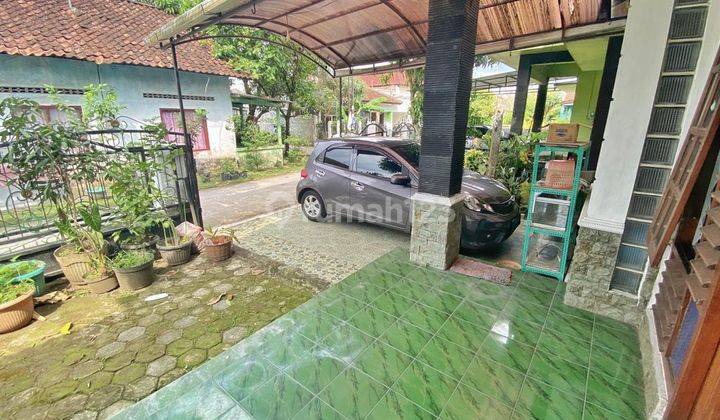 RUMAH HOOK MURAH 2 LANTAI - TERAWAT DENGAN TANAH LUAS DI SIDOARUM GODEAN 19