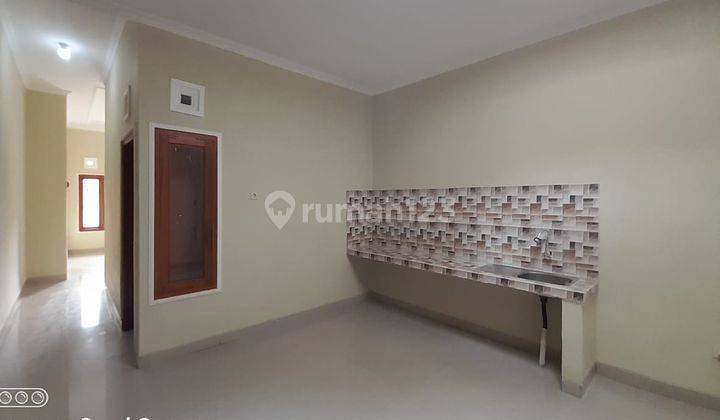 RUMAH CANTIK MINIMALIS KEMBAR DI DEKAT KAMPUS UNRIYO TAJEM MAGUWOHARJO SLEMAN