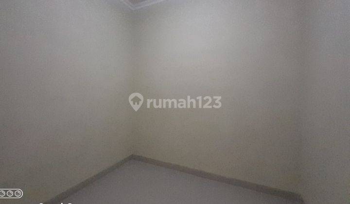 RUMAH CANTIK MINIMALIS KEMBAR DI DEKAT KAMPUS UNRIYO TAJEM MAGUWOHARJO SLEMAN