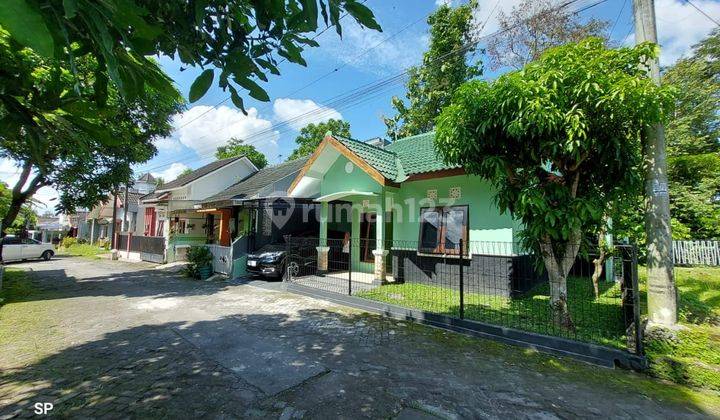 MURAH BANGET! RUMAH CANTIK TERAWAT - HARGA BERSAHABAT DALAM PERUMAHAN ASRI DEKAT KAMPUS BUDI MULIA TAJEM