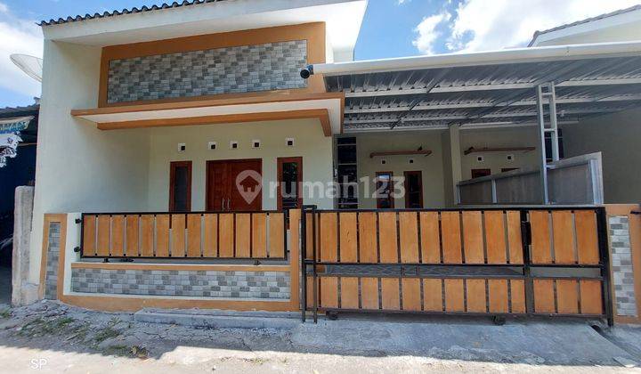 MURAH BANGET! RUMAH BARU CANTIK MINIMALIS - HARGA EKONOMIS DI TIRTOMARTANI DEKAT LPMP KALASAN