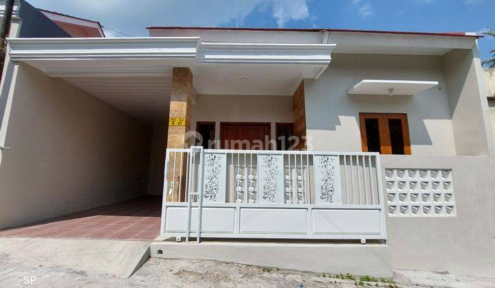 RUNAH BARU CANTIK MINIMALIS DALAM PERUMAHAN DEKAT PAMELA 7 PURWOMARTANI 3