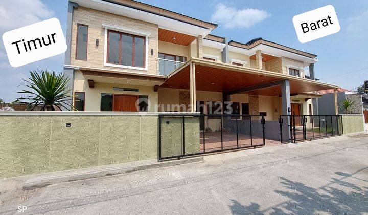 Banting Harga!!! Rumah Baru Mewah 2 Lantai Strategis Banget - 2 Unit Kembar Di Jalan Palagan Km 8 Dekat Hotel Hyatt Dan Kampus Ugm 1