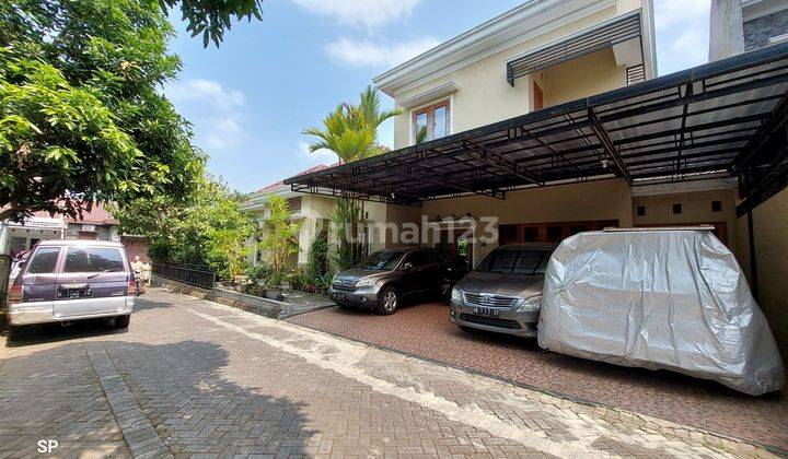 RUMAH MEWAH ASRI HOOK DENGAN TATA RUANG NYAMAN DALAM PERUMAHAN MERAPI REGENCY DI JALAN KALIURANG KM 9 NGAGLIK SLEMAN 2