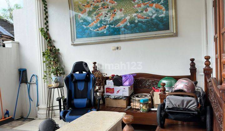 RUMAH MEWAH PUTIH 2 LANTAI DALAM CLUSTER DI POTORONO DEKAT JALAN JOGJA WONOSARI 2