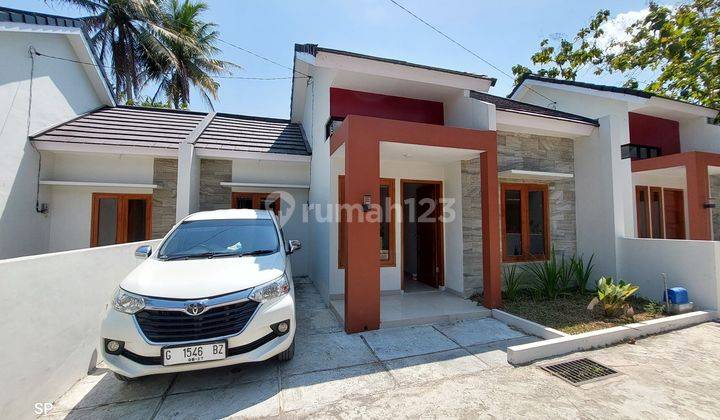 RUMAH CANTIK MINIMALIS - SUPER EKONOMIS DI MINI CLUSTER NDALEM ARGOSARI JALAN WATES KM 14 SEDAYU  1