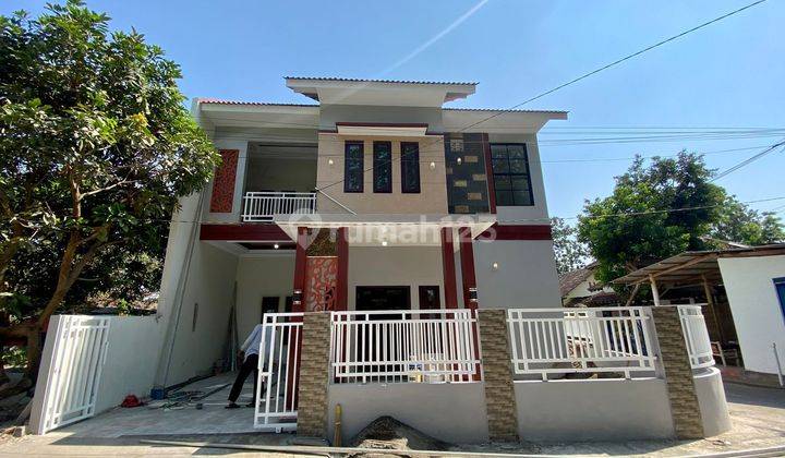 RUMAH MEWAH ISTIMEWA 2 LANTAI HOOK HARGA MURAH DI DEKAT JOGJABAY MAGUWOHARJO DEPOK SLEMAN 2