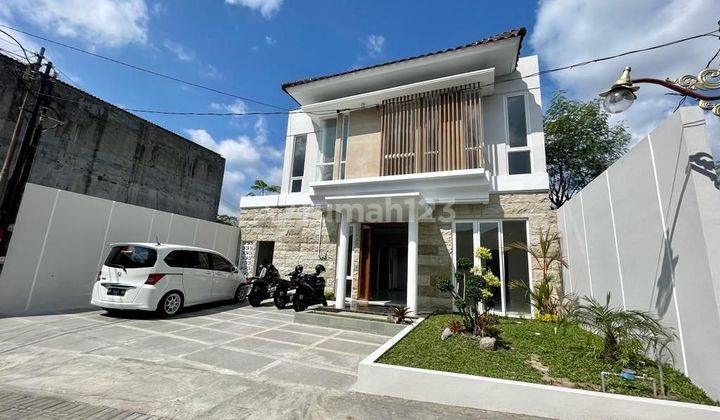 RUMAH MEWAH MODERN 2 LANTAI DI DEKAT HOTEL HYATT JALAN PALAGAN SENDANGADI MLATI SLEMAN 2