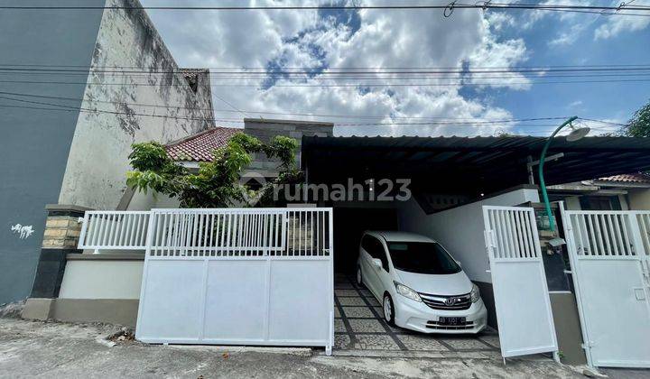 RUMAH CANTIK MEWAH DENGAN TANAH LUAS DAN TATA RUANG NYAMAN LEGA DI SAMBISARI PURWOMARTANI KALASAN SLEMAN 1