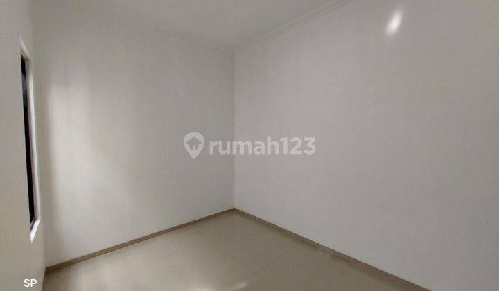 Rumah Baru Klasik Putih Limasan Modern Di Timur Jalan Kaliurang Km 9 Wedomartani Ngemplak Sleman 2