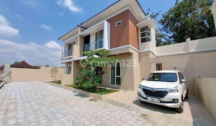 RUMAH MEWAH 2 LANTAI MINIMALIS TATA RUANG NYAMAN DALAM CLUSTER DEKAT RSUD PRAMBANAN SLEMAN 1