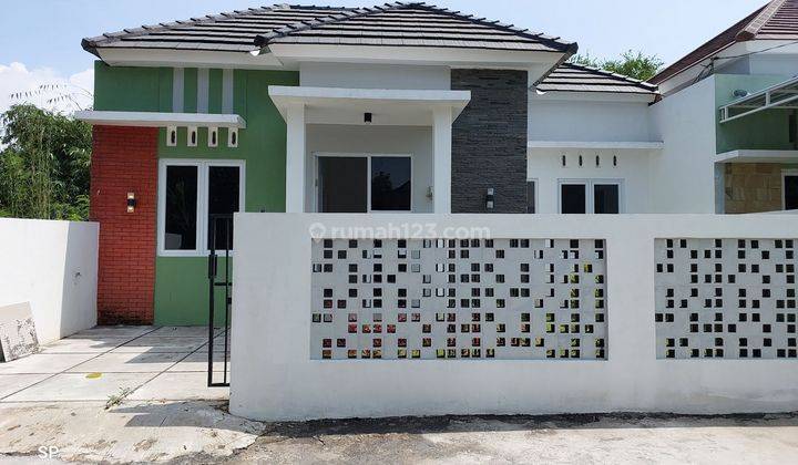 MURAH BANGET! RUMAH BARU CANTIK MINIMALIS HARGA MURAH MERIAH DI TIRTOMARTANI KALASAN SLEMAN DEKAT RS. BHAYANGKARA 1